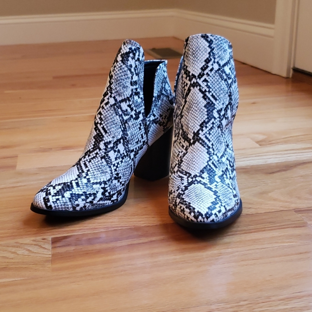 Faux Snakeskin Booties
